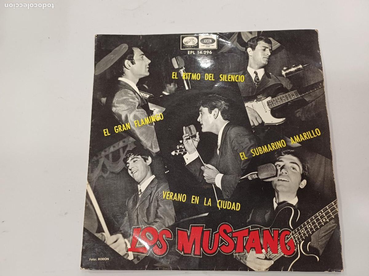 Discos de vinilo: LOS MUSTANG/SUBMARINO AMARILLO/SINGLE. - Foto 1