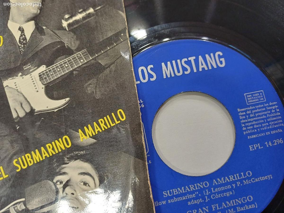 Discos de vinilo: LOS MUSTANG/SUBMARINO AMARILLO/SINGLE. - Foto 2