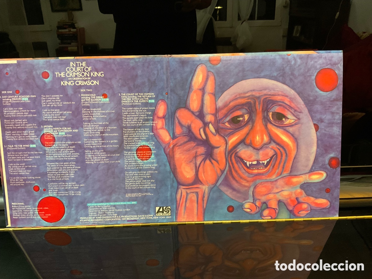 Discos de vinilo: KING CRIMSON, En La Corte Del Rey Crimson. RARO. - Foto 3