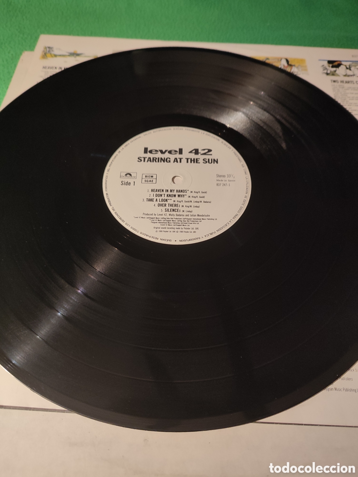 Discos de vinilo: Level 42 - Staring At the Sun vinilo Lp - Foto 3