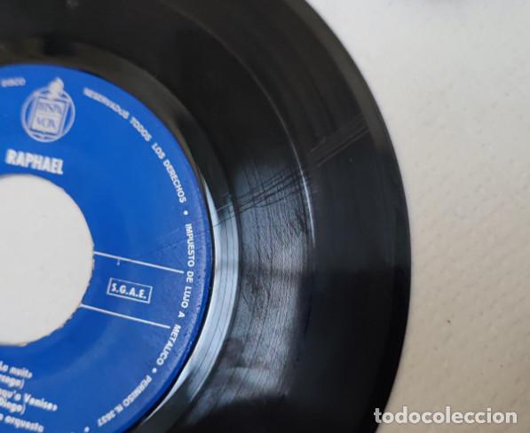 Discos de vinilo: RAPHAEL, YO SOY AQUEL, LA NOCHE, HISPA VOX 1966, DISCO VINILO SINGLE - Foto 4