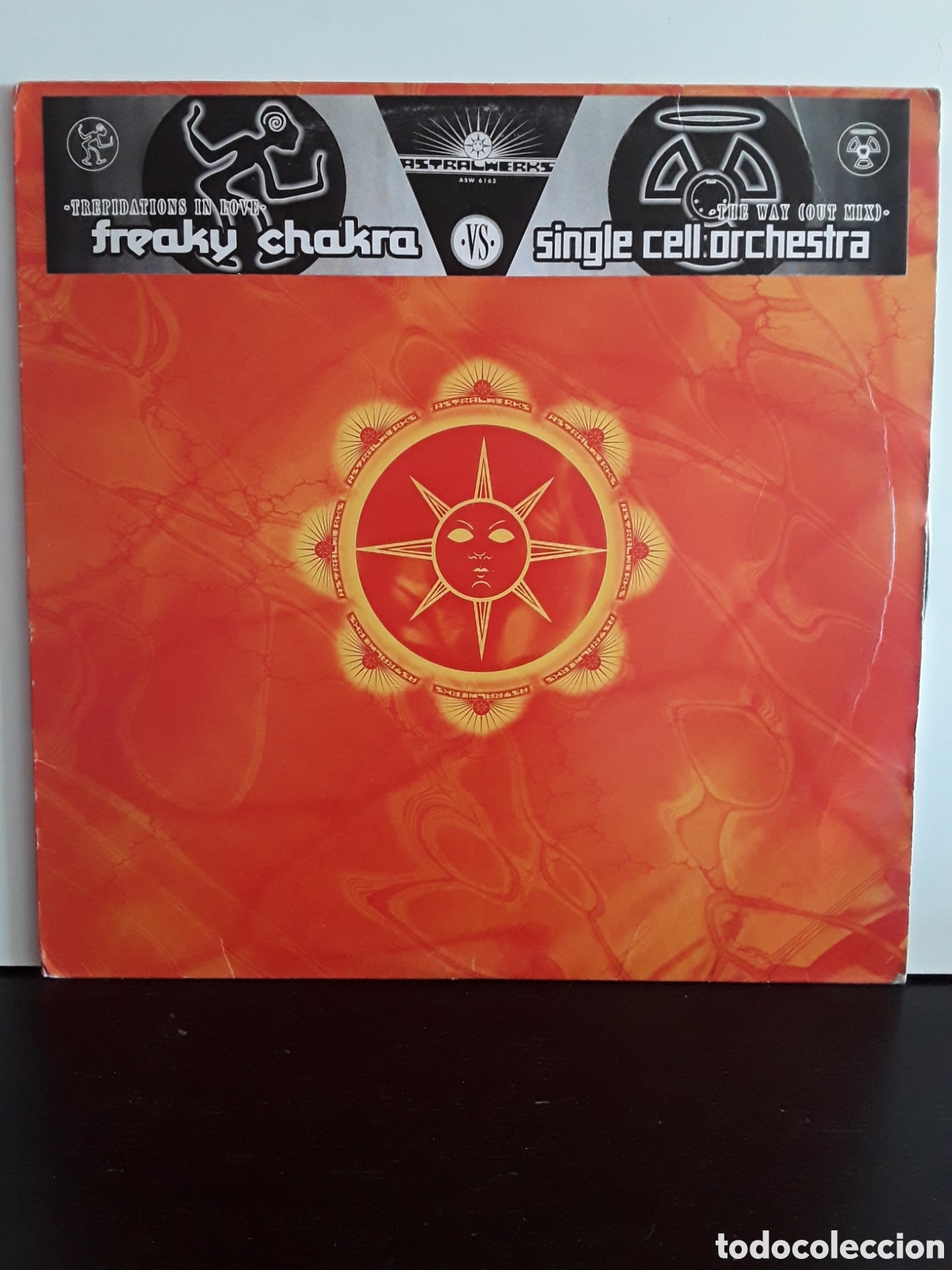 Discos de vinilo: Freaky Chakra Vs. Single Cell Orchestra &lrm;&ndash; Freaky Chakra Vs. Single Cell Orchestra - Foto 1