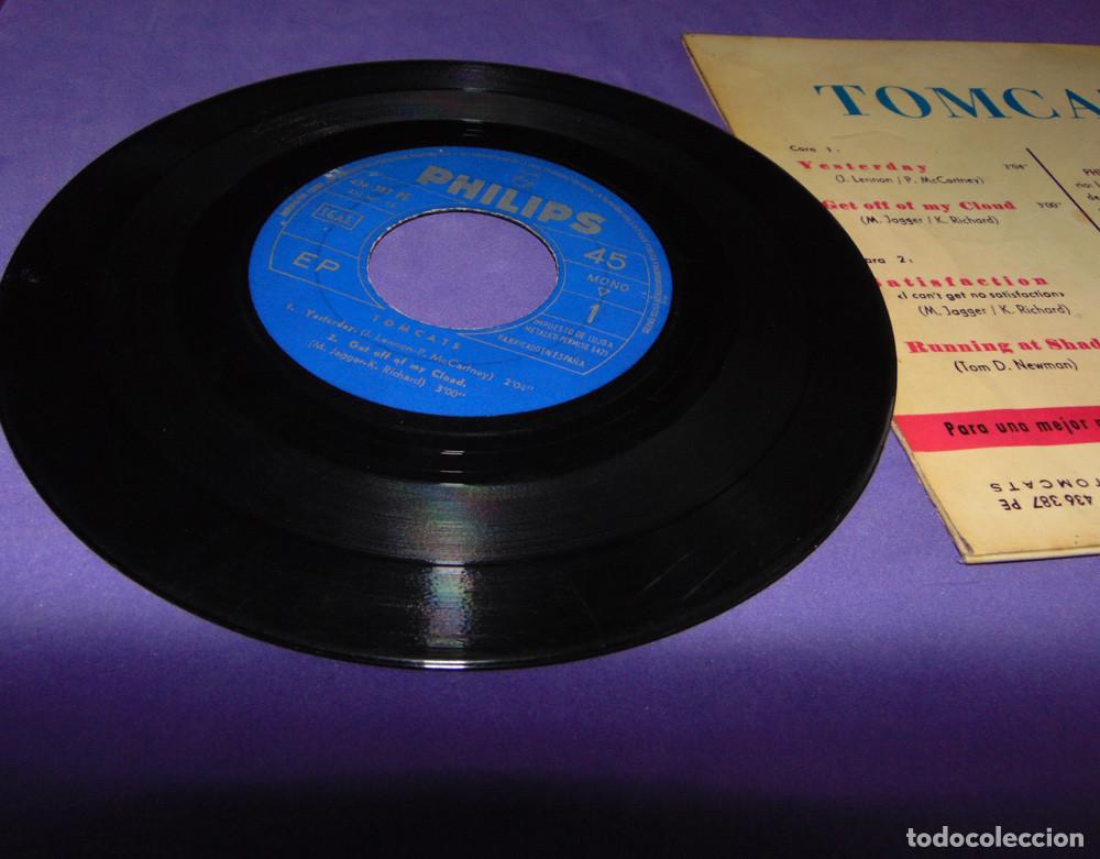 Discos de vinilo: The Tomcats &ndash; Yesterday + 3 - EP PHILIPS 1966 - Foto 6