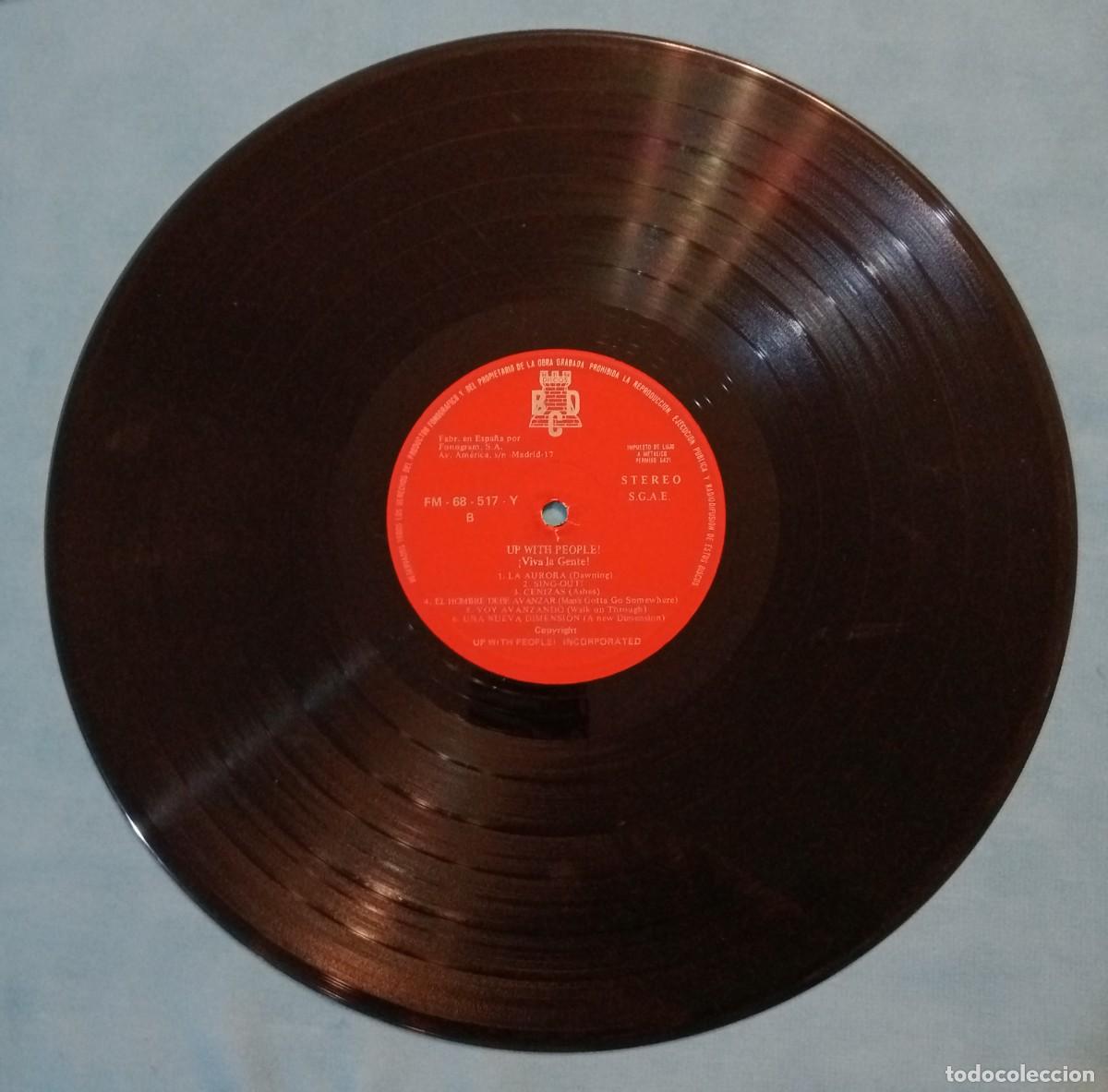 Discos de vinilo: UP WITH PEOPLE, VIVA LA GENTE, EN ESPA&Ntilde;OL E INGLES, LP - Foto 7