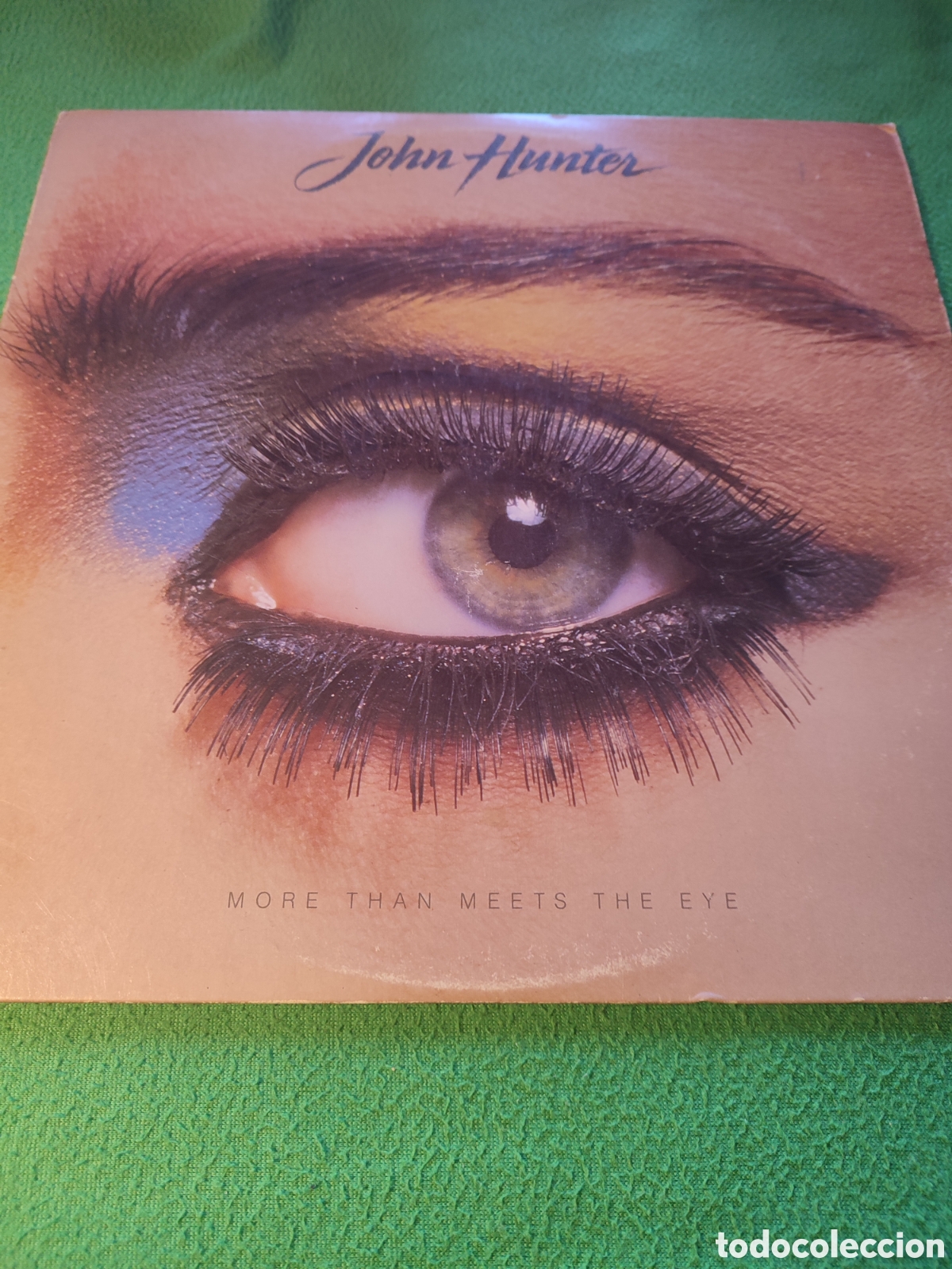 Discos de vinilo: John Hunter - More than meets the eye - Foto 1