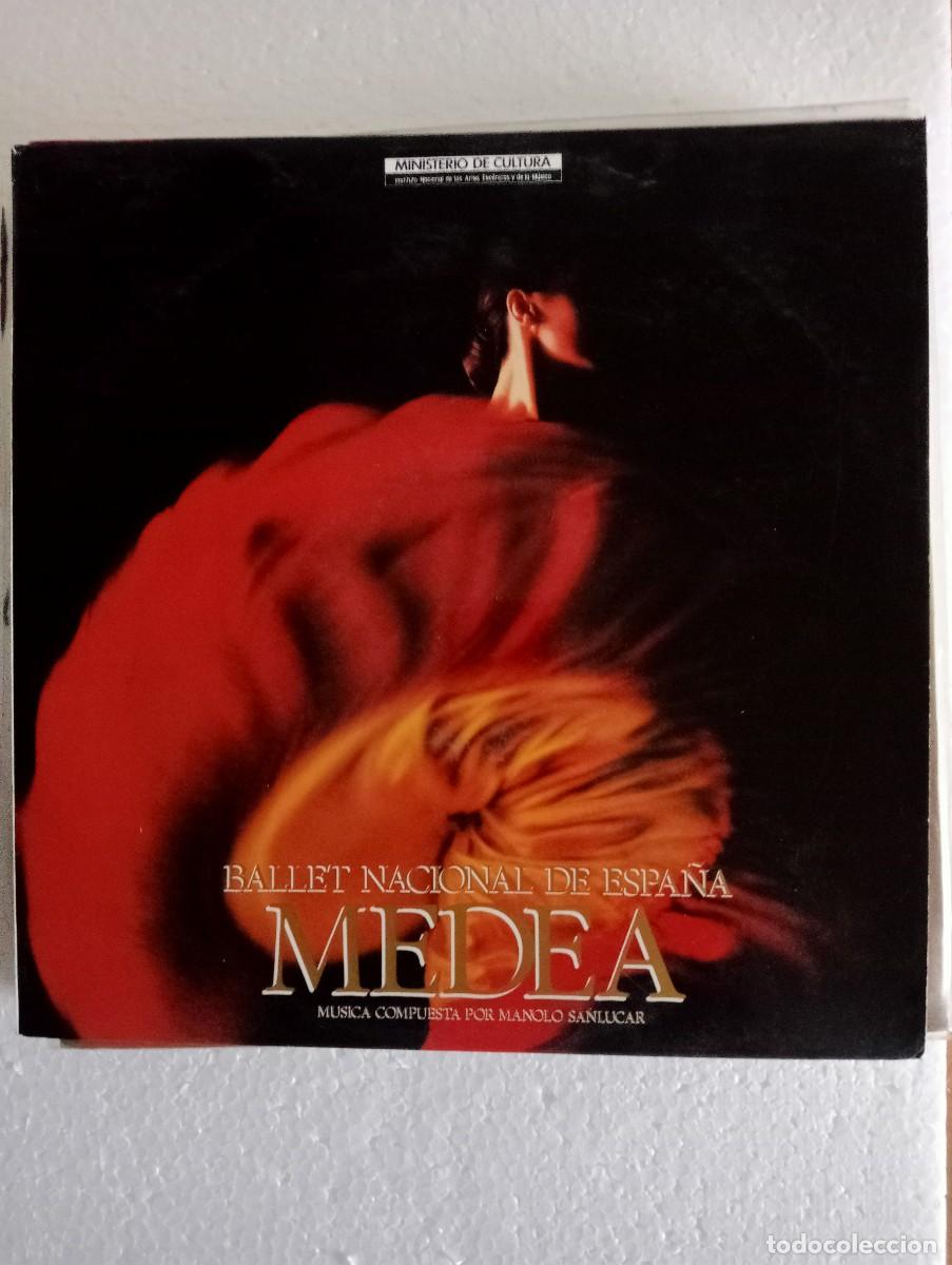 Discos de vinilo: Manolo Sanl&uacute;car - Medea (LP) 1987 insert - Foto 1