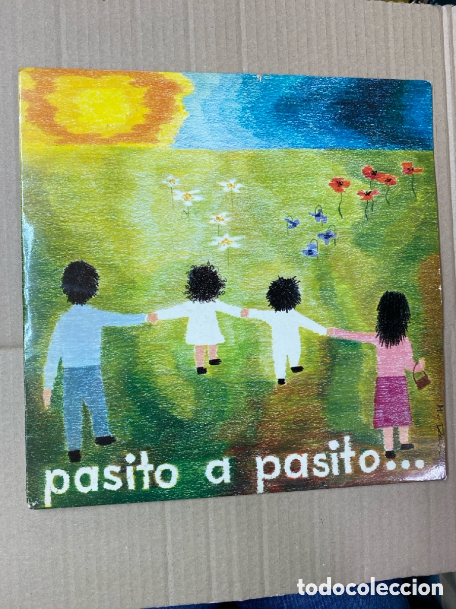 Discos de vinilo: LP PASITO A PASITO. 12 CANCIONES INFANTILES - Foto 1
