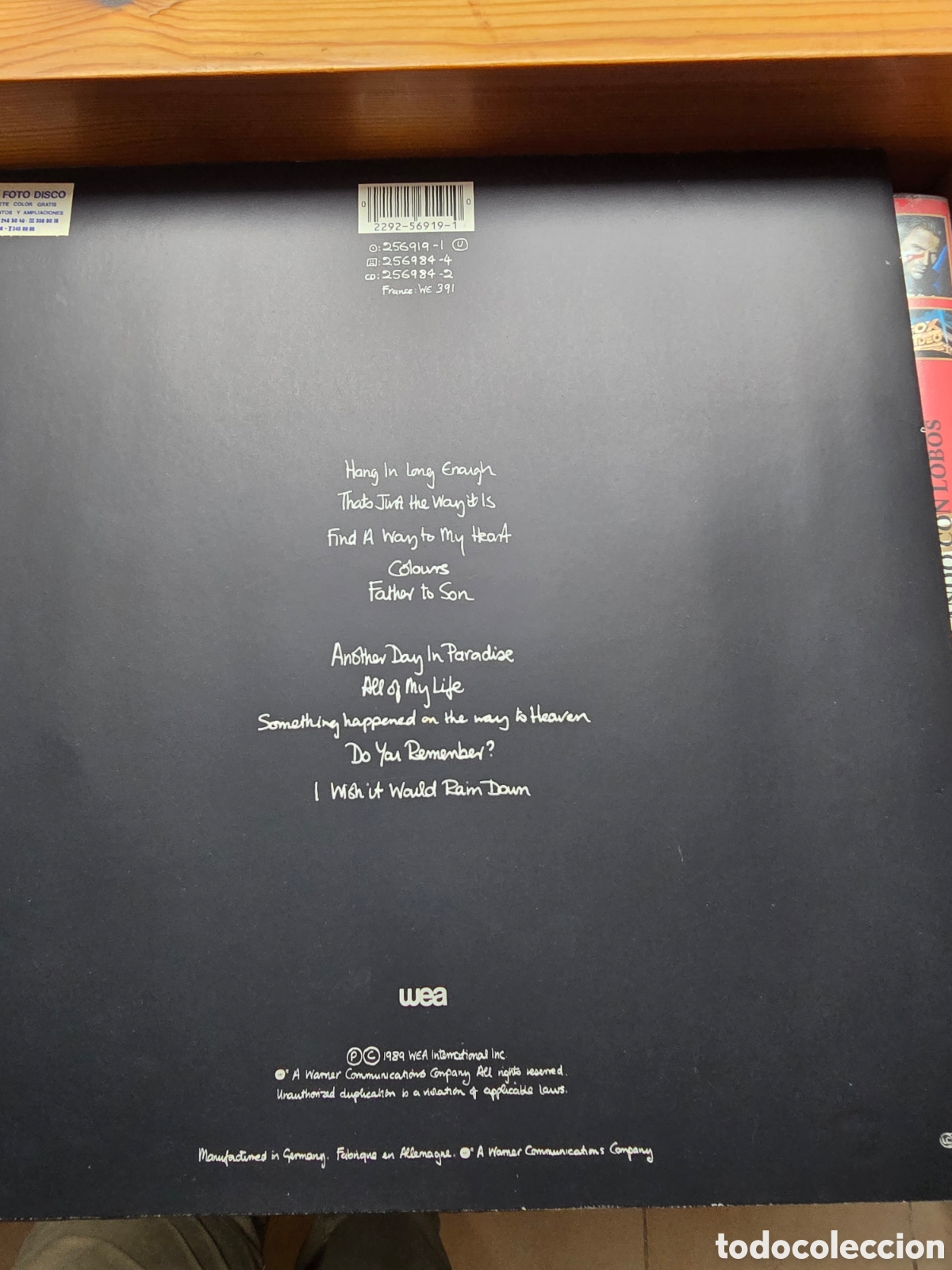 Discos de vinilo: LP But Seriously, de Phill Collins. - Foto 2