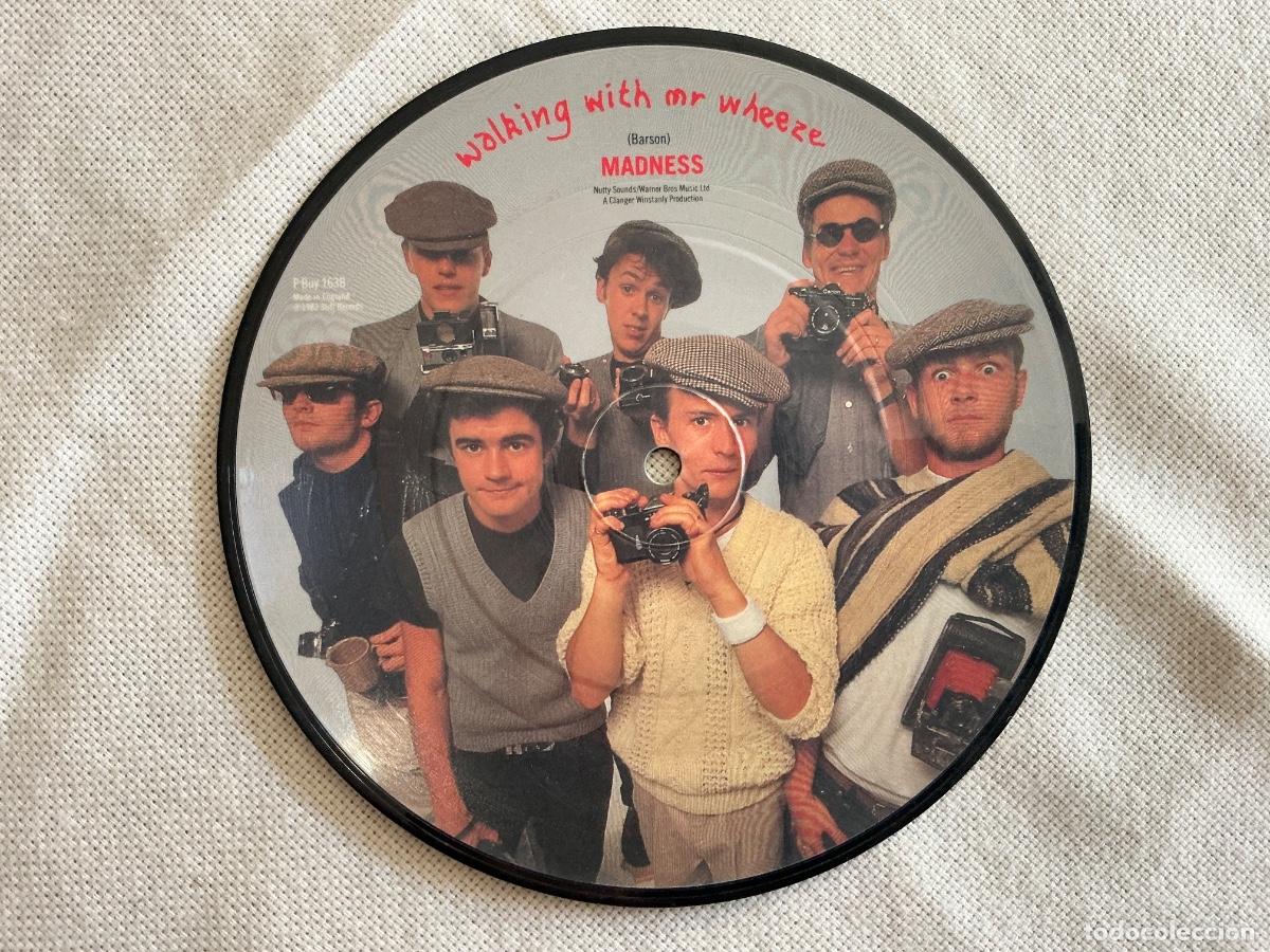 Discos de vinilo: MADNESS walking with mr wheeze , our house - Foto 1