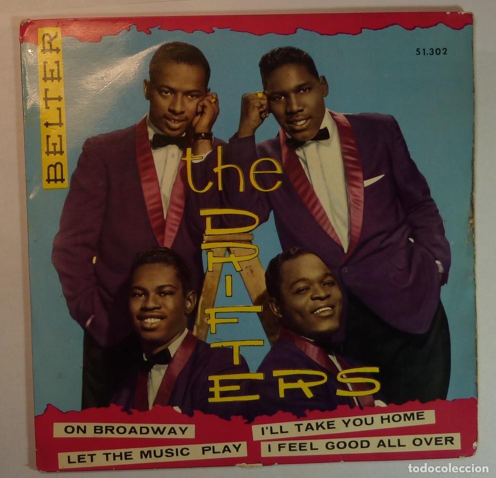 Discos de vinilo: THE DRIFTERS // ON BROADWAY+3 // SOLO FUNDA - Foto 1