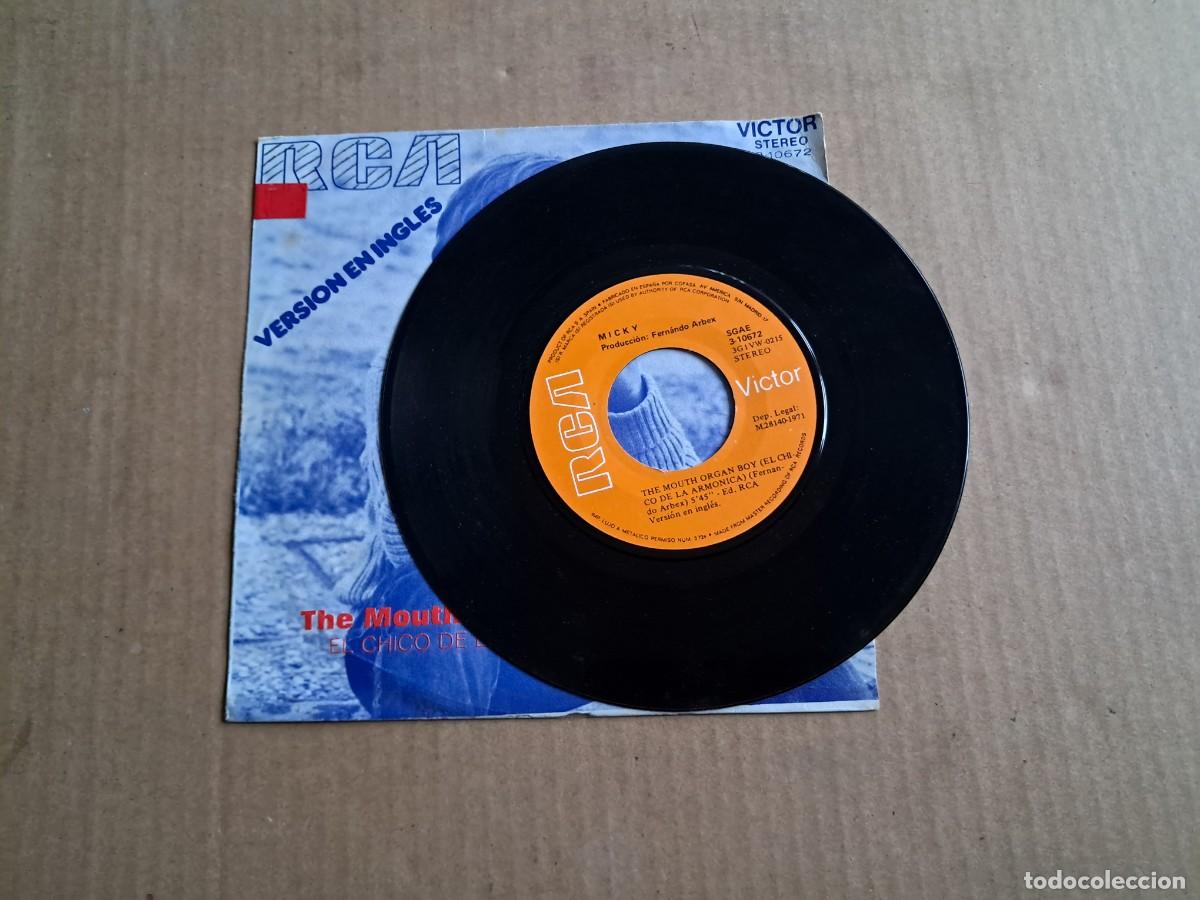 Discos de vinilo: MICKY - EL CHICO DE LA ARMONICA ( VERSION EN INGLES ) SINGLE 1971 - Foto 2