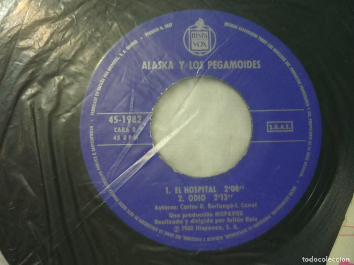 Discos de vinilo: Single vinilo Alaska y los Pegamoides Horror en el supermercado - Foto 3