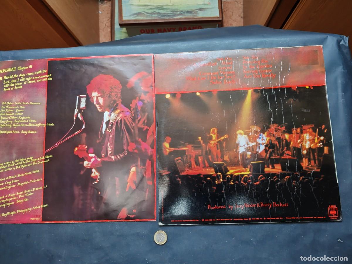 Discos de vinilo: Vinilo &rdquo;Saved&rdquo; - Bob Dylan, Edici&oacute;n Original con Insertos - Foto 2