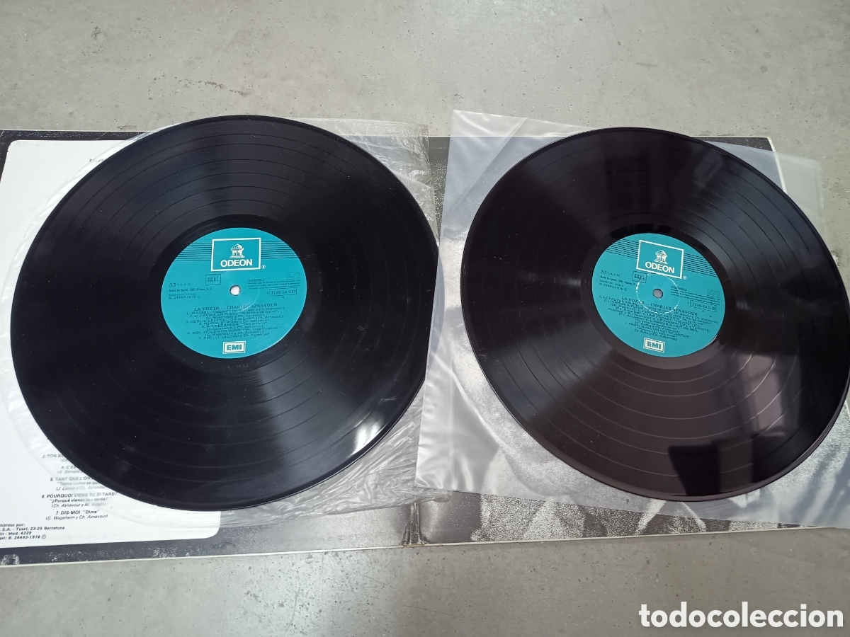 Discos de vinilo: CHARLES AZNAVOUR - LA VOZ DE... - DOBLE LP EMI 1976 - Foto 4