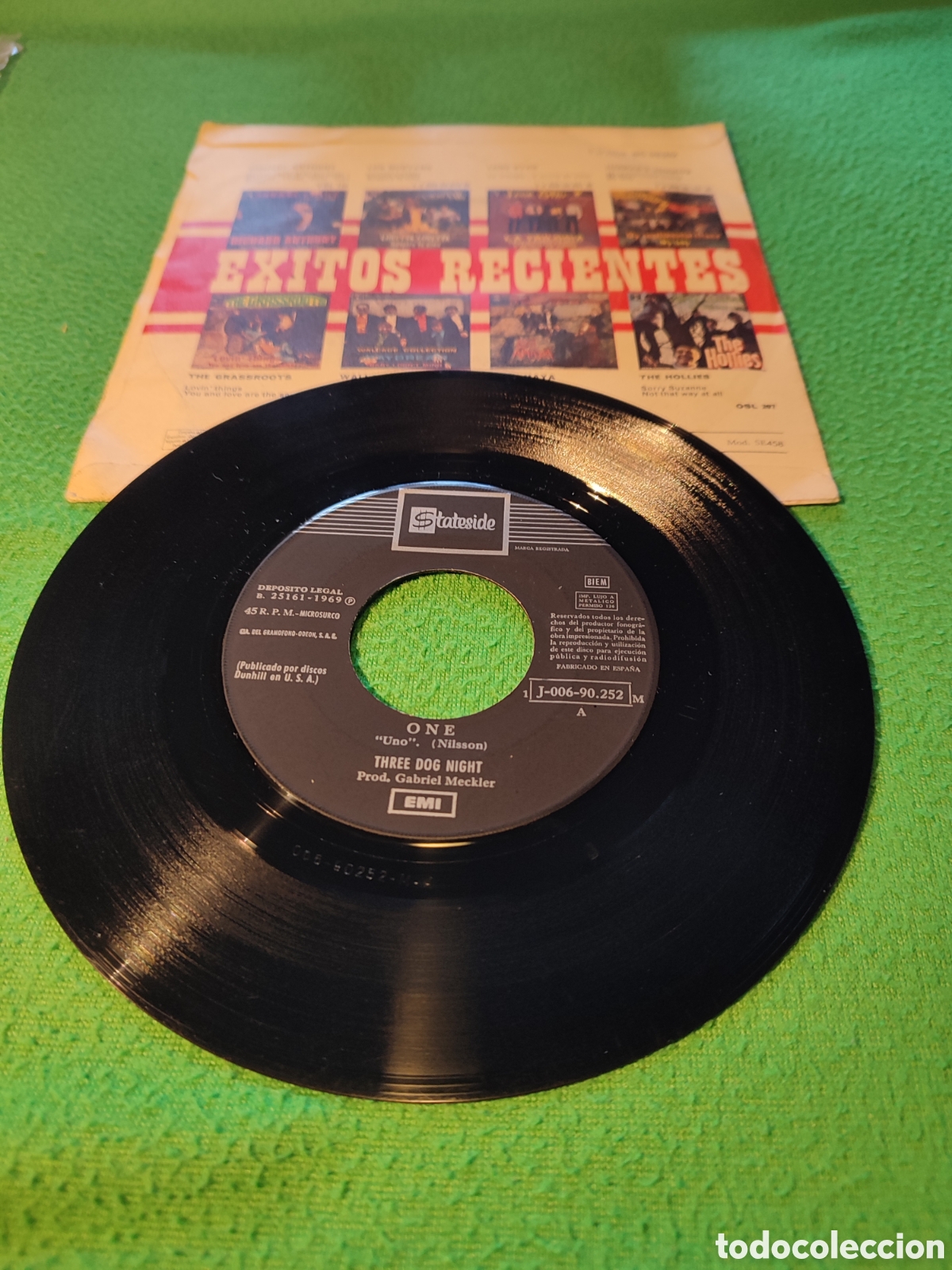 Discos de vinilo: Three Dog Night - One / Chest fever - Foto 2