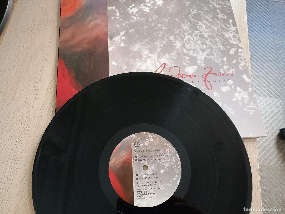Discos de vinilo: Cocteau Twins Tiny Dynamine, UK 1985 - Foto 2