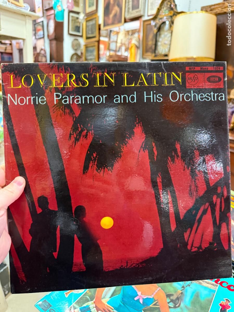 Vinyl records: LP LOVERS IN LATIN --
