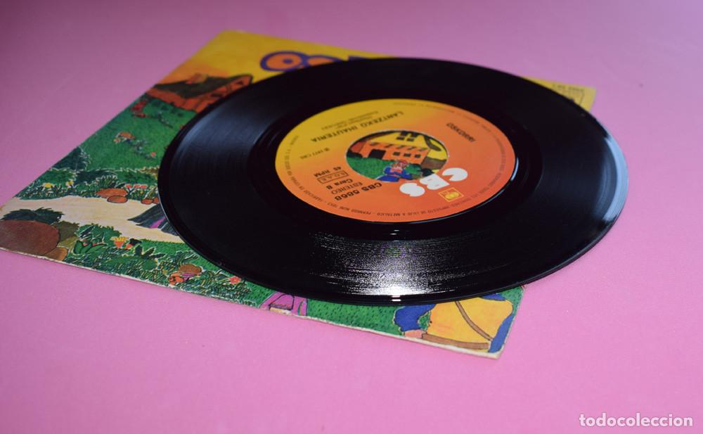Discos de vinilo: OSKORRI - SAUTRELA - SINGLE CBS 1977 - Foto 4