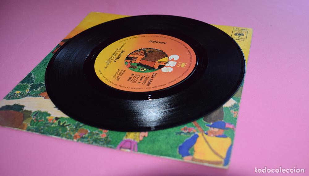 Discos de vinilo: OSKORRI - SAUTRELA - SINGLE CBS 1977 - Foto 5