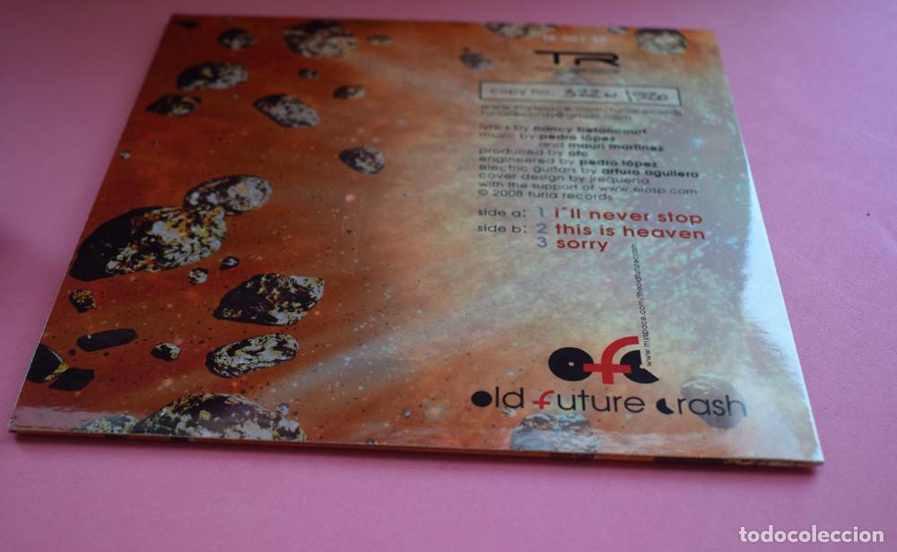 Discos de vinilo: OLD FUTURE CRASH - ILL NEVER STOP - SINGLE VINILO COLOR - Foto 6
