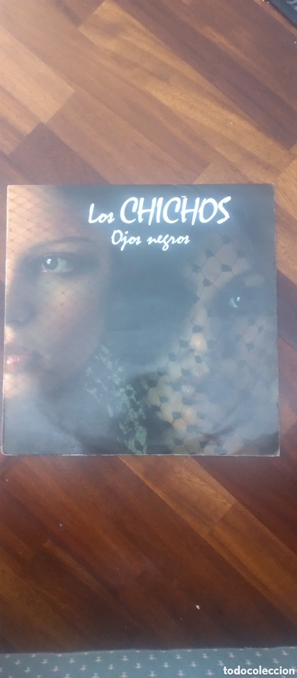 Discos de vinilo: Vinilo de los Chichos ojos negros - Foto 2