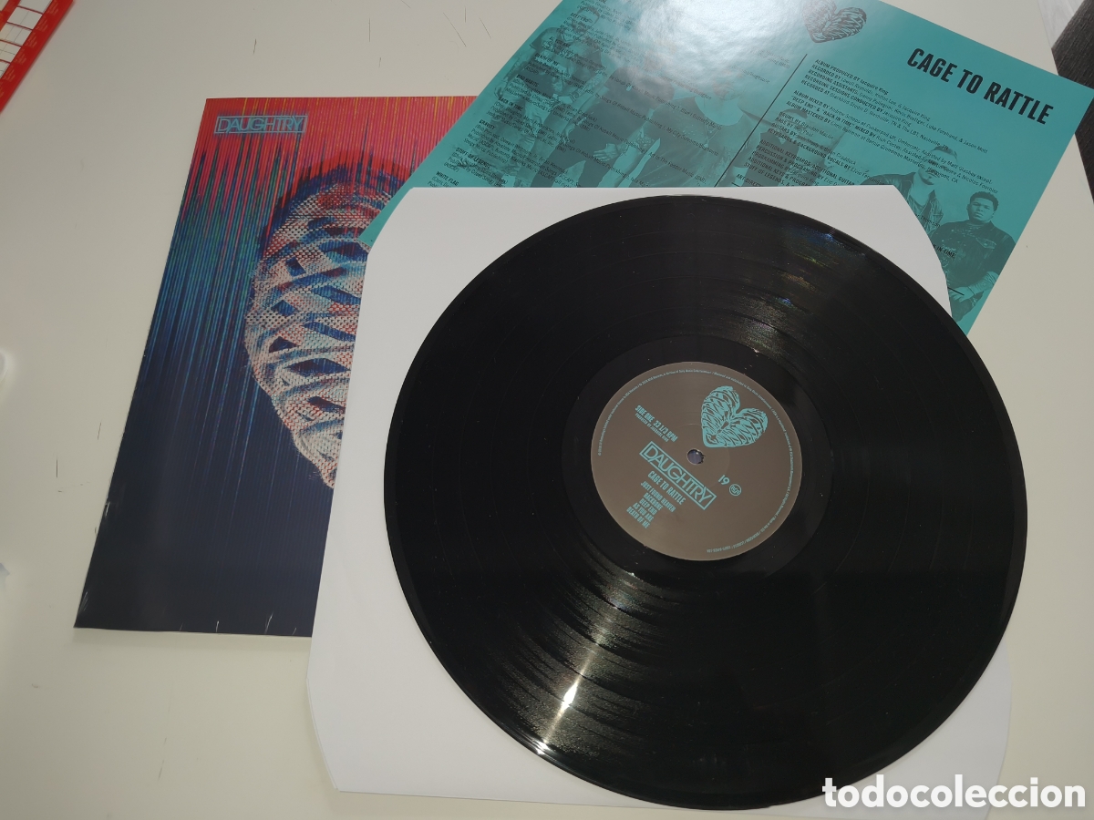 Discos de vinilo: VINILO DE DAUGHTRY - CAGE TO RATTLE - LEER CONDICIONES DE VENTA - Foto 3