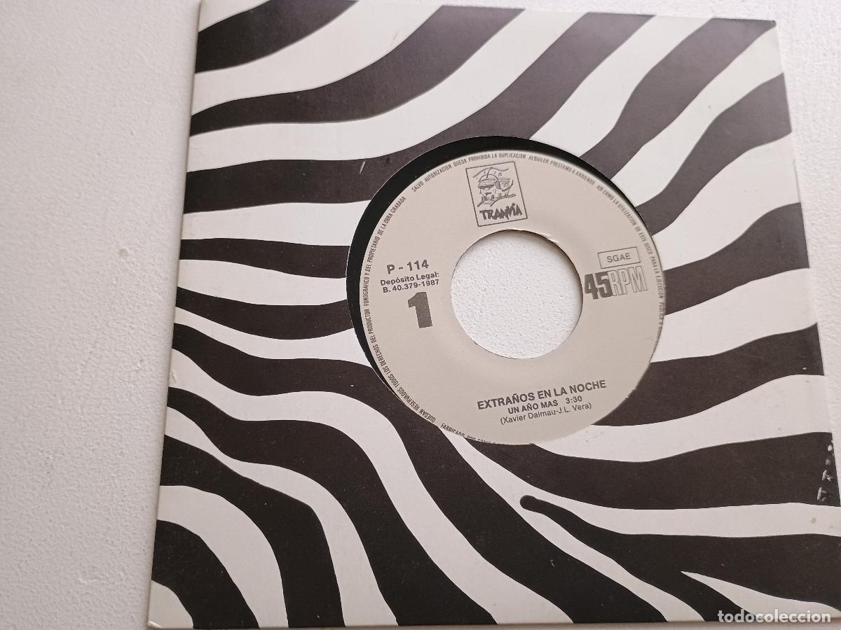 Discos de vinilo: EXTRA&Ntilde;OS EN LA NOCHE/UN A&Ntilde;O MAS 1987 - Foto 1