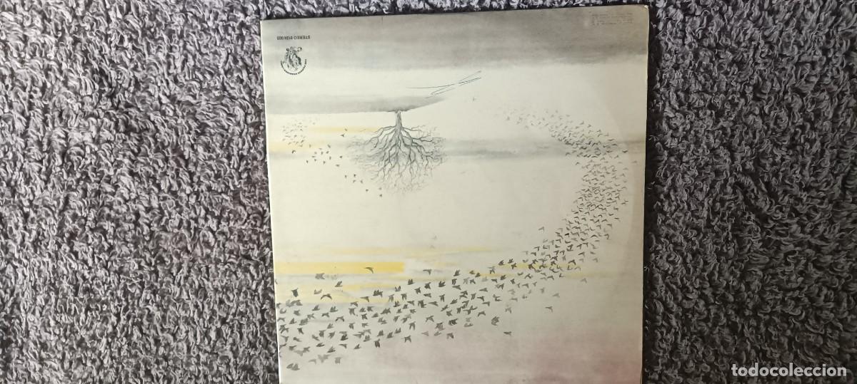 Discos de vinilo: Genesis &ndash; Wind & Wuthering - Charisma Espa&ntilde;a 1976, gatefold - Foto 2
