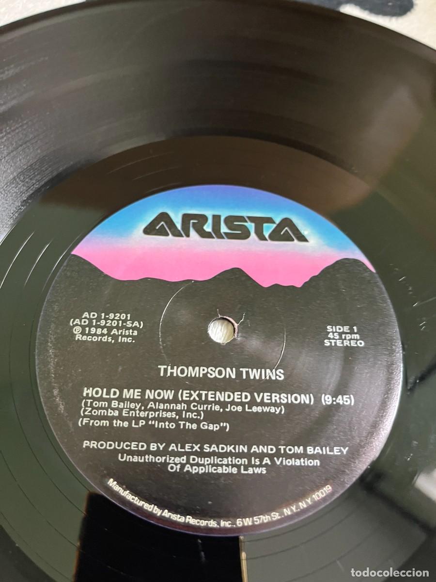 Discos de vinilo: Thompson Twins Hold Me Now (Extended Version) - Foto 5