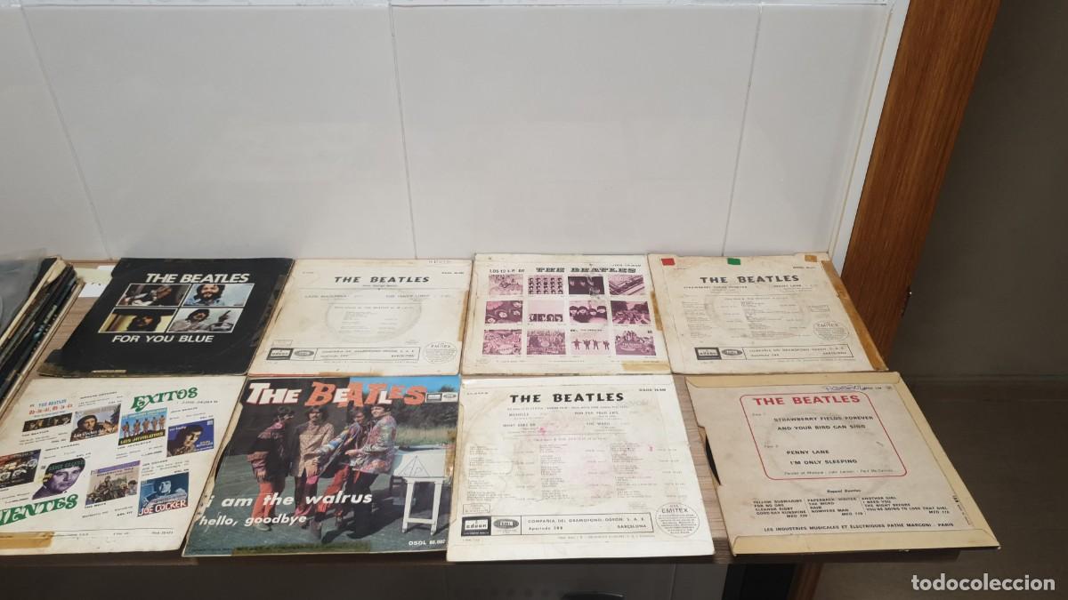 Discos de vinilo: 25 SINGLES THE BEATLES - Foto 9