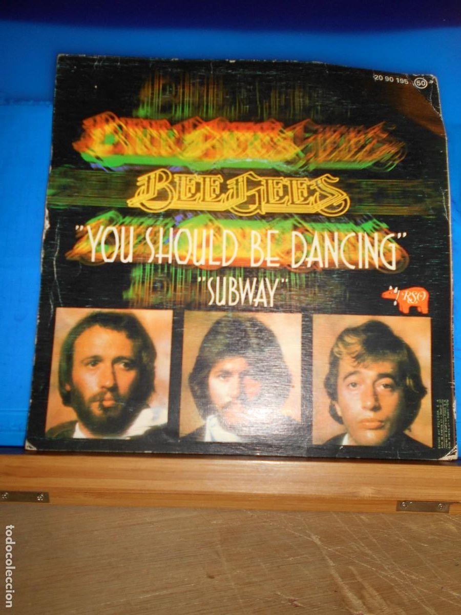 Discos de vinilo: Beegees, you should be dancing, subway.. - Foto 1