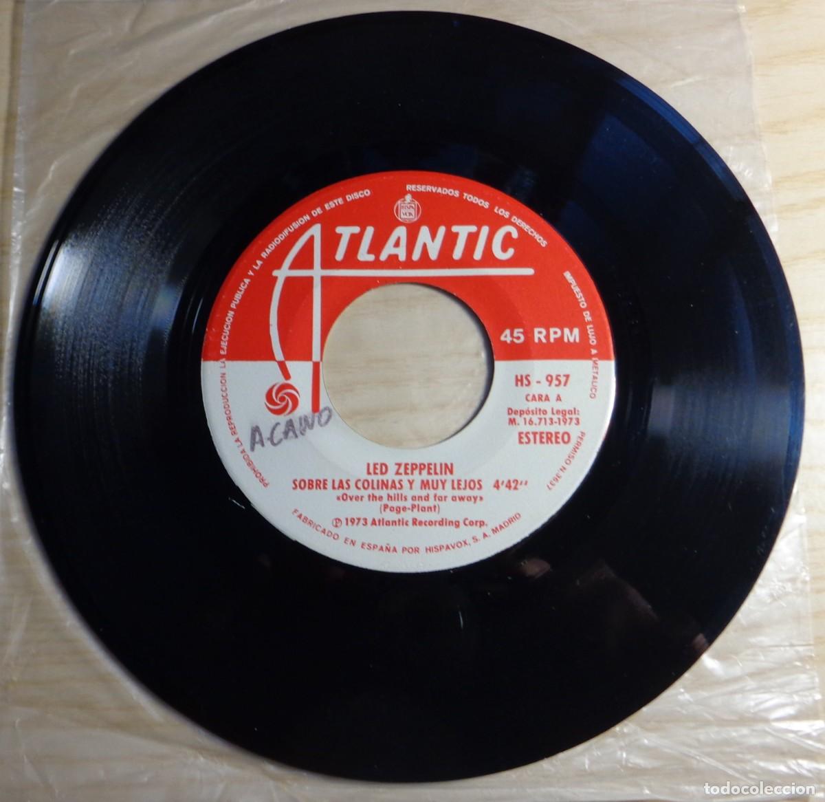 Discos de vinilo: LED ZEPPELIN SOBRE LAS COLINAS Y MUY LEJOS - Foto 3