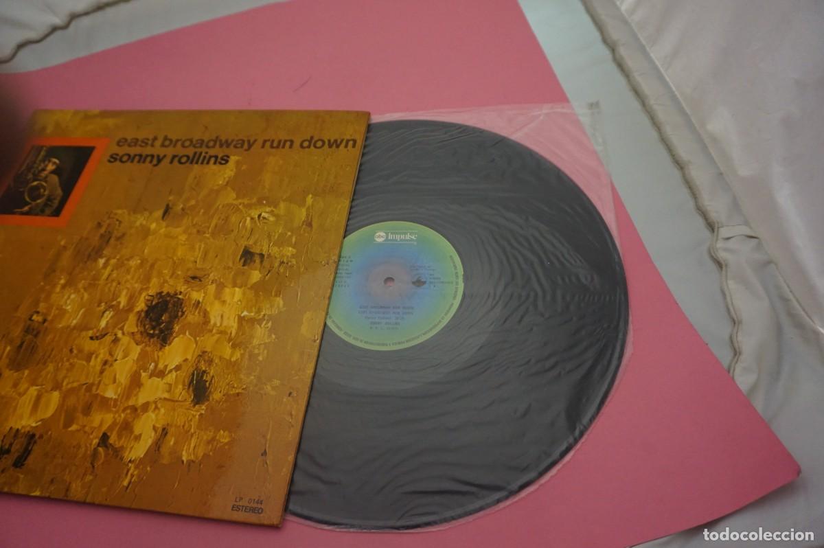 Discos de vinilo: LP - SONNY ROLLINS - EAST BROADWAY RUN DOWN - Foto 3