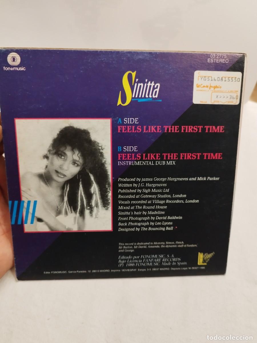 Discos de vinilo: Sinitta, FEELS LIKE THE FIRST TIME. Single 7&rdquo;. - Foto 3