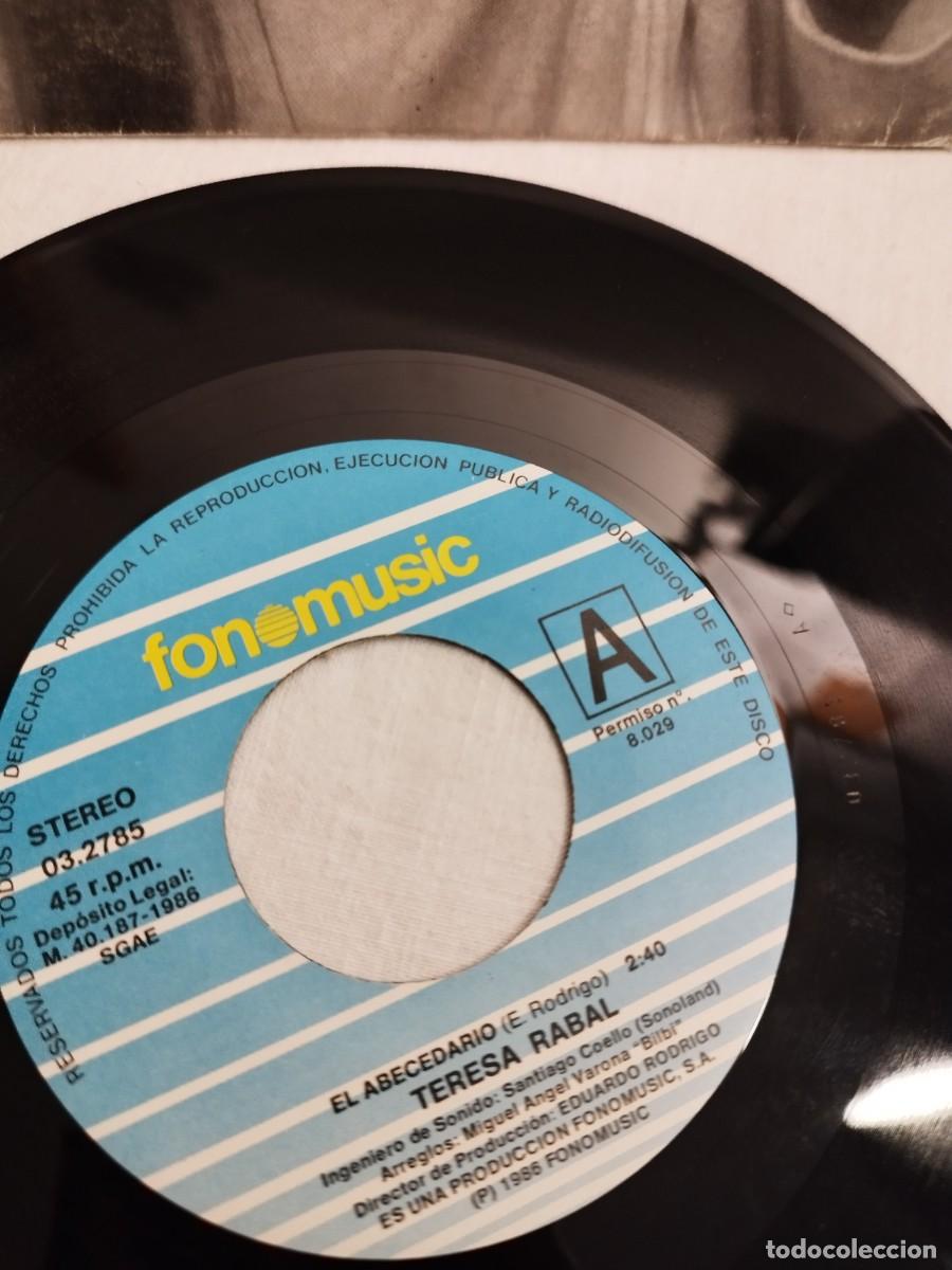 Discos de vinilo: Teresa Rabal, el abecedario. Single 7&rdquo;. - Foto 2