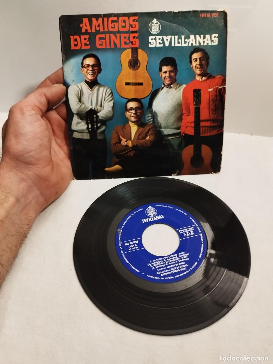 Discos de vinilo: Amigos de Gines, sevillanas. Single 7&rdquo;. - Foto 1