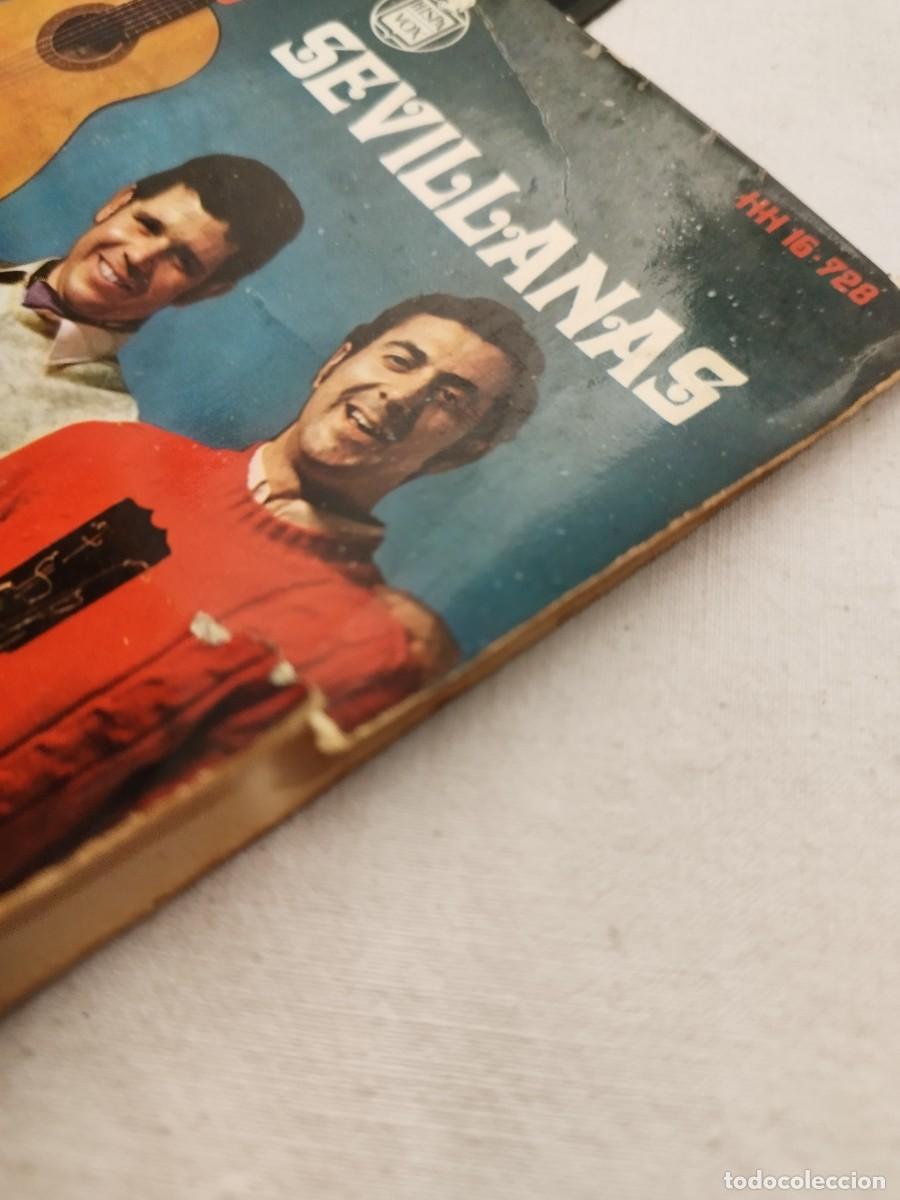 Discos de vinilo: Amigos de Gines, sevillanas. Single 7&rdquo;. - Foto 3