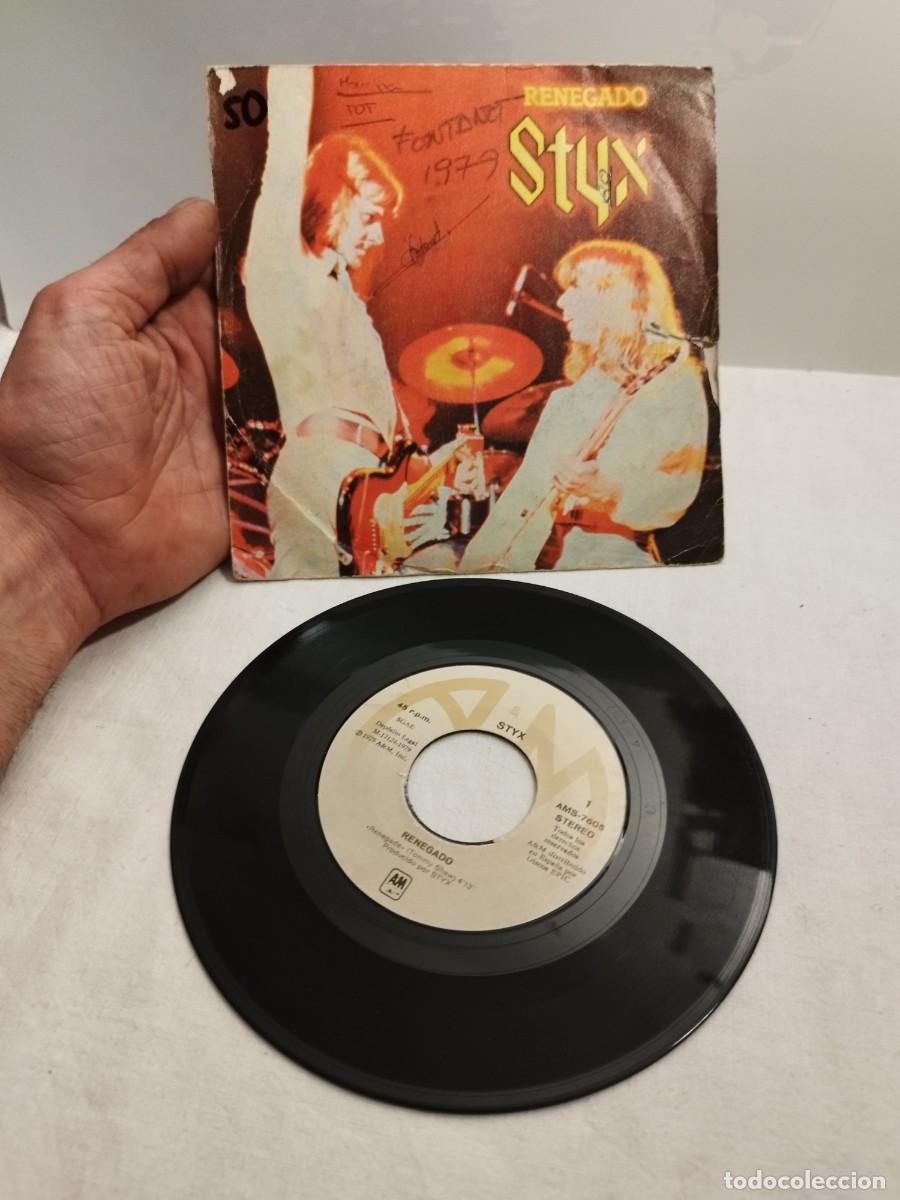 Discos de vinilo: Styx &ndash; Renegado. Single 7&rdquo;. - Foto 1