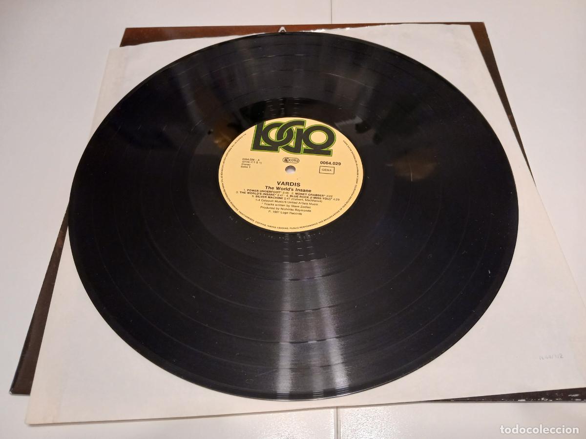 Discos de vinilo: VARDIS -THE WORLDS INSANE- (1981) LP DISCO VINILO - Foto 4