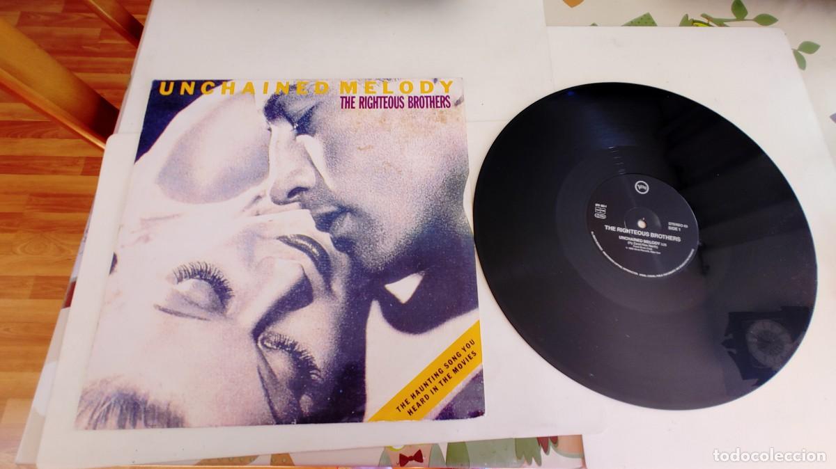 Discos de vinilo: THE RIGHTEOUS BROTHERS-MAXI UNCHAINED MELODY - Foto 1