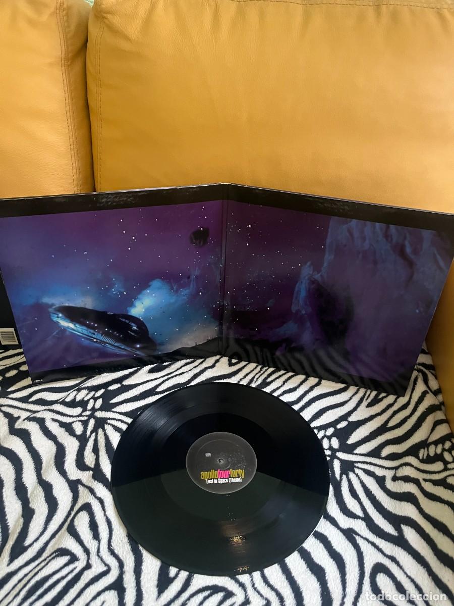 Discos de vinilo: Apollo Four Forty Lost In Space (Theme) - Foto 2