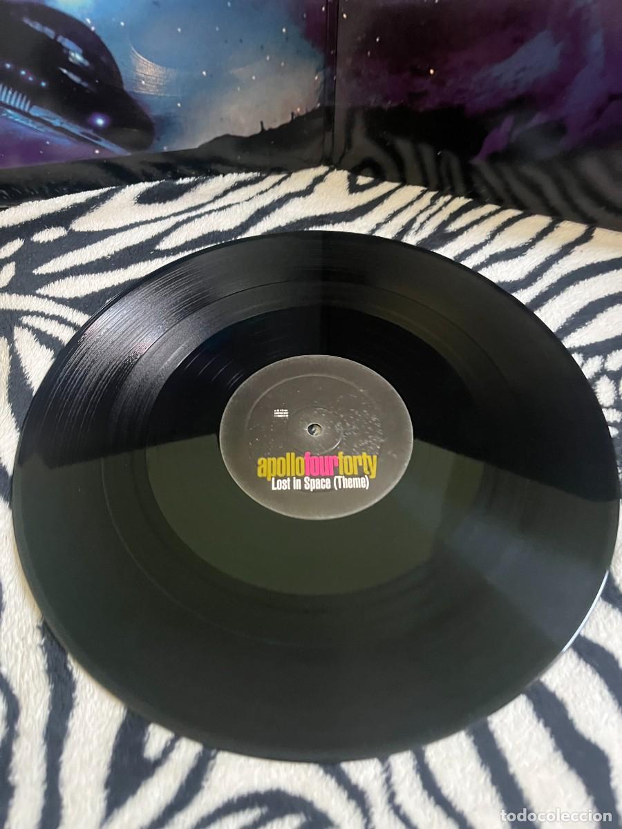 Discos de vinilo: Apollo Four Forty Lost In Space (Theme) - Foto 3