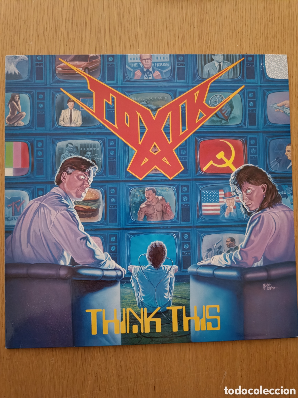 Discos de vinilo: Toxik LP Think This (1989) - Foto 1