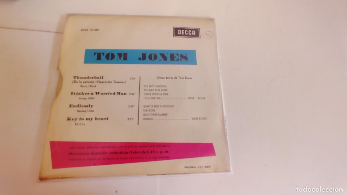 Discos de vinilo: TOM JONES-EP THUNDERBALL +3-BUEN ESTADO - Foto 2