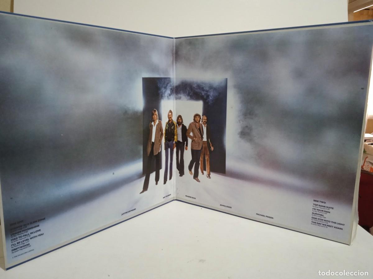 Discos de vinilo: The Moody Blues - Octave - LP - Gatefold - 1978 - Ed. Espa&ntilde;ola - Foto 3