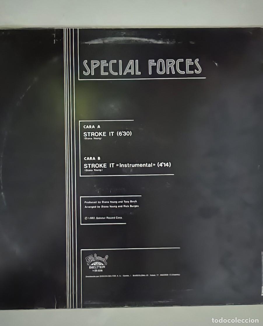 Discos de vinilo: MAXI SINGLE SPECIAL FORCES - STROKE IT - ESPA&Ntilde;A - A&Ntilde;O 1983 - Foto 2