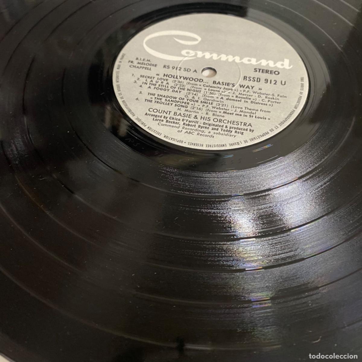 Discos de vinilo: COUNT BASIE AND HIS ORCHESTRA HOLLYWOOD - Foto 4