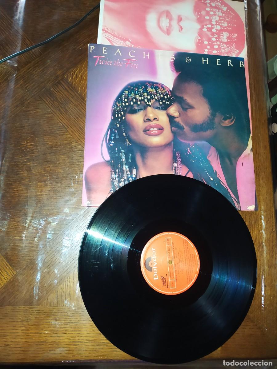 Discos de vinilo: Peaches & Herb Twice The Fire - Foto 2