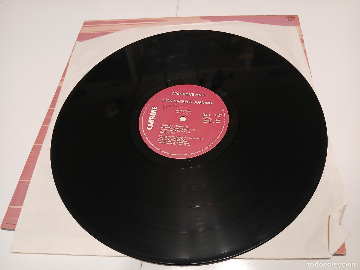 Discos de vinilo: WISHBONE ASH -TWIN BARRELS BURNING- (1982) LP DISCO VINILO - Foto 4