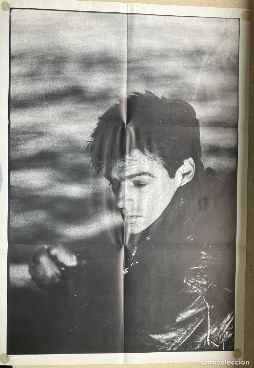 Discos de vinilo: Bryan Adams &lrm;&ndash; Into The Fire, Germany 1987 A&M Records - Foto 5